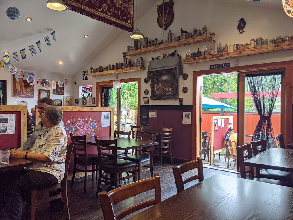 Black Bird Schnitzel Haus | 3298 Island Hwy W, Qualicum Beach, BC V9K 2C6, Canada | Phone: (250) 752-8500