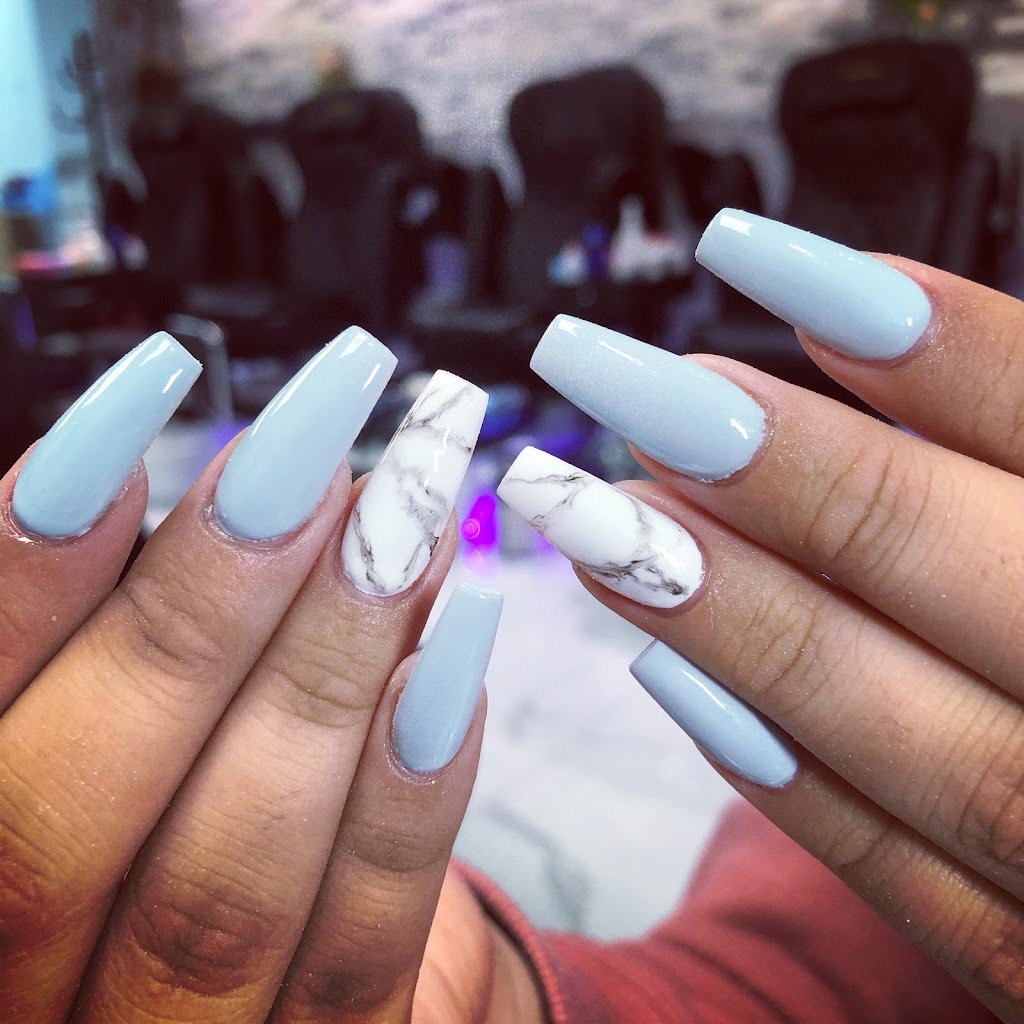 Lee’s Nails & Spa | 8066 167 Ave NW, Edmonton, AB T5Z 0E5, Canada | Phone: (780) 456-1116