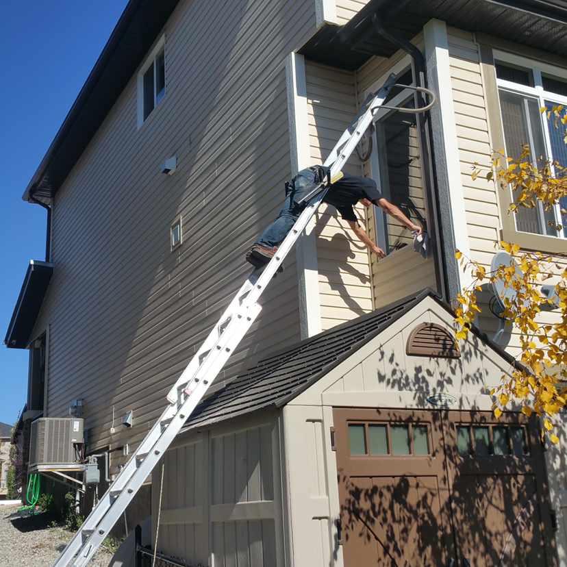 Cochrane Window Cleaners | 62 Riverview Dr, Cochrane, AB T4C 1K8, Canada | Phone: (403) 932-2029