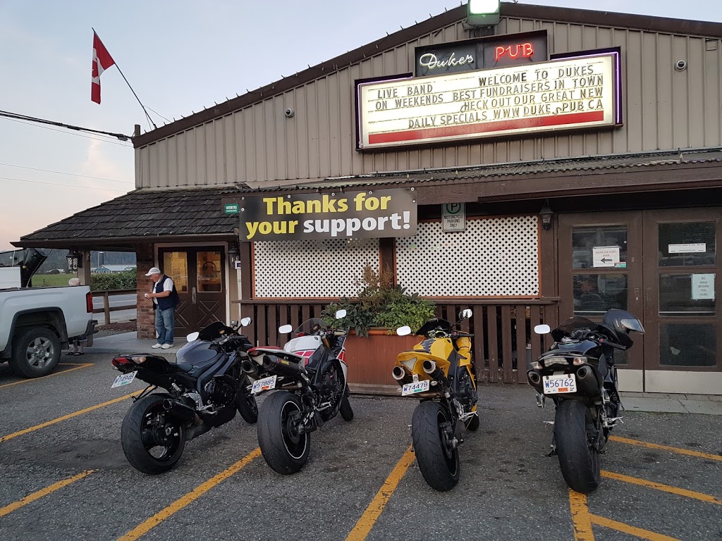 Dukes Country Pub | 41582 Yale Rd, Chilliwack, BC V2R 4J3, Canada | Phone: (604) 823-6431