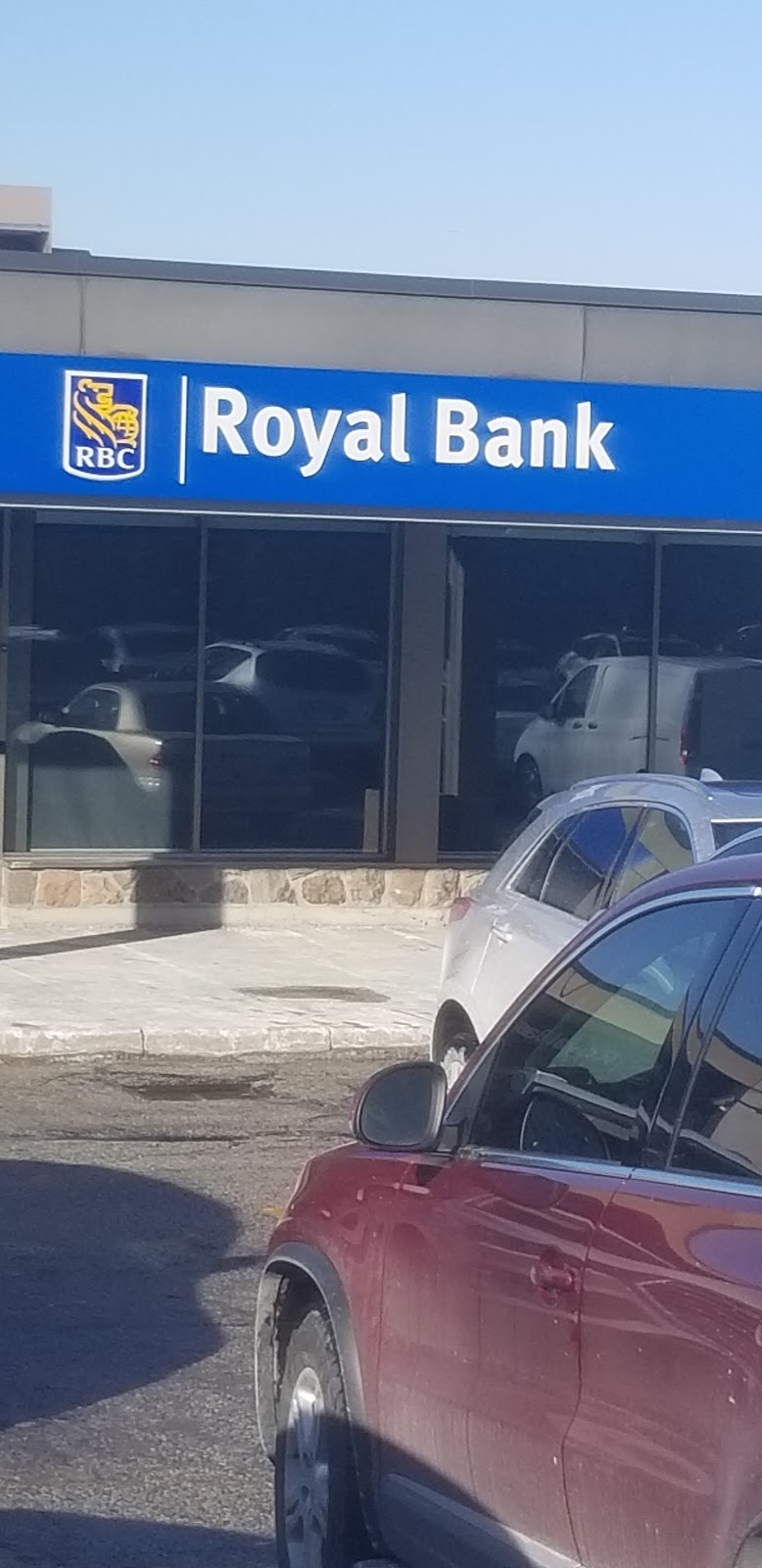 RBC Royal Bank | 2514 Bayview Ave, North York, ON M2L 1A9, Canada | Phone: (416) 510-3080