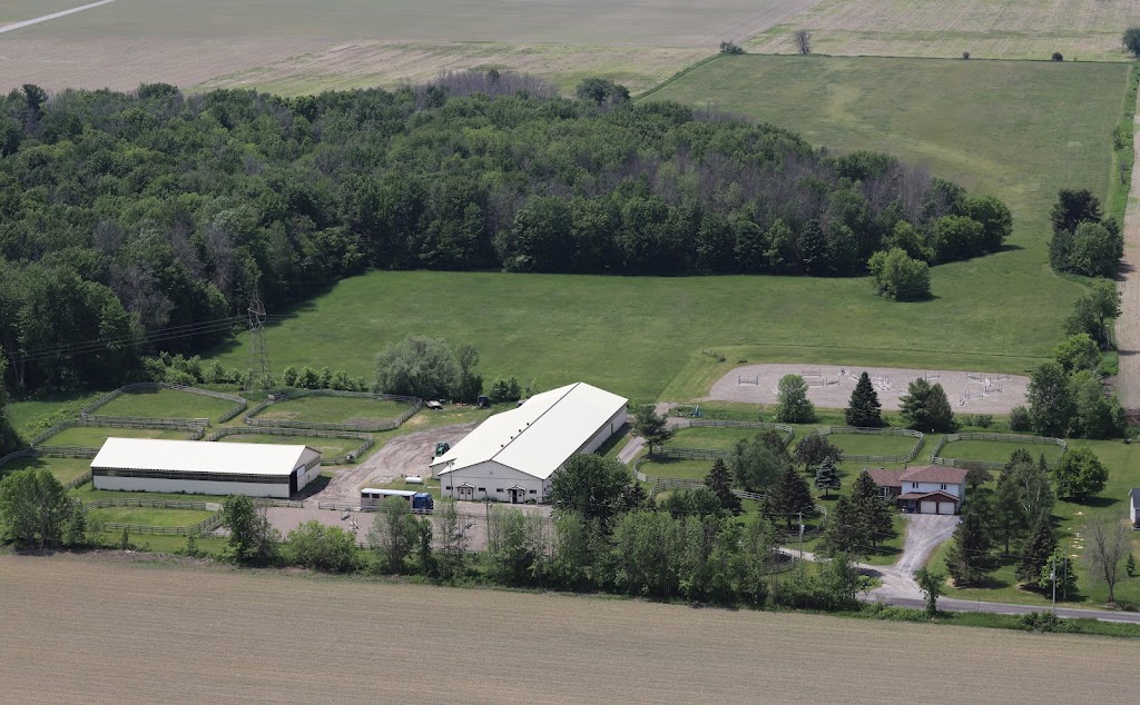 Deerfield Equestrian Farm | 4148 Larry Robinson Rd, Russell, ON K4R 0J8, Canada | Phone: (613) 821-0426