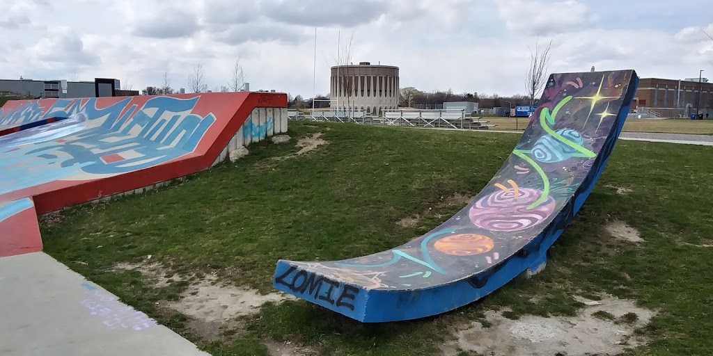 Beach Skateboard Park | Coxwell & Lakeshore Blvd. East, 1420 Lake Shore Blvd E, Toronto, ON M4L 6T1, Canada | Phone: (416) 338-4386