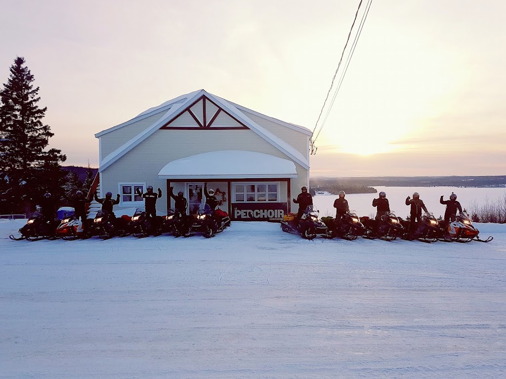 Le Perchoir hébergement | 201 Vieux-Chemin, Saint-Félix-dOtis, QC G0V 1M0, Canada | Phone: (418) 306-5004