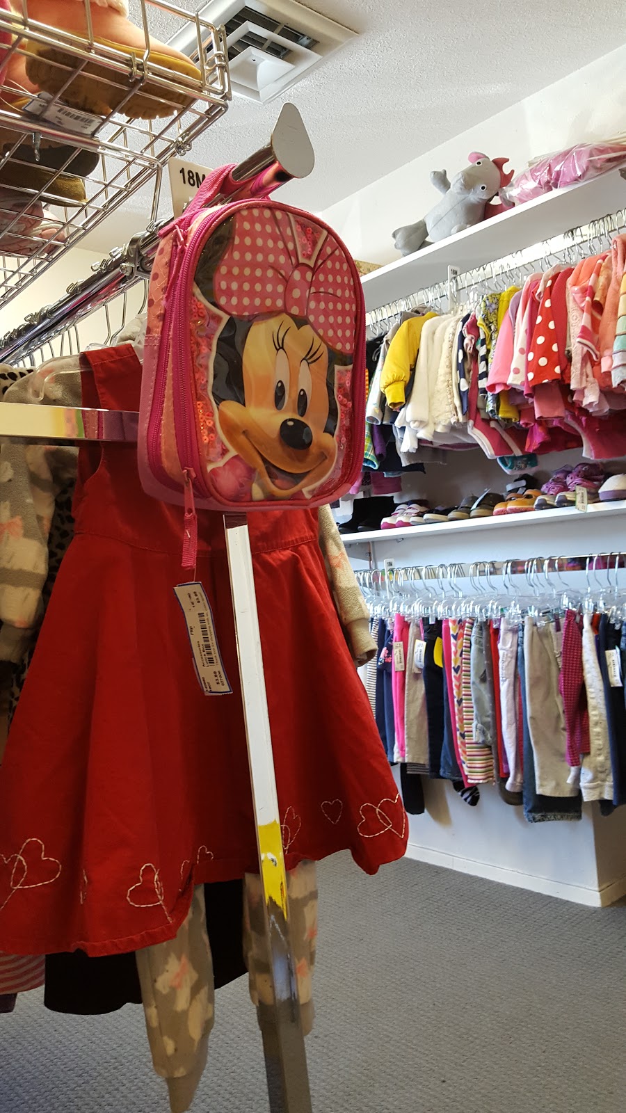 Flip Kids & Maternity Consignment Shop | 1512 Ellis St, Bellingham, WA 98225, USA | Phone: (360) 671-0954