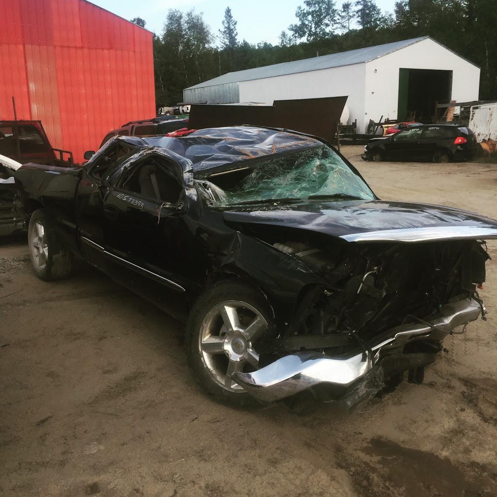 johnson auto wreckers plus | 35 Chemin de Cawood, Danford Lake, QC J0X 1P0, Canada | Phone: (819) 467-2009