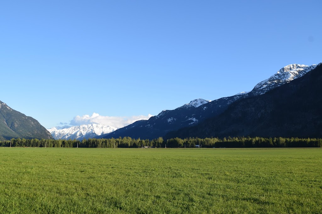 Pemberton Valley Farms | 9302 Pemberton Meadows Rd, Pemberton, BC V0N 2L2, Canada | Phone: (604) 894-6773