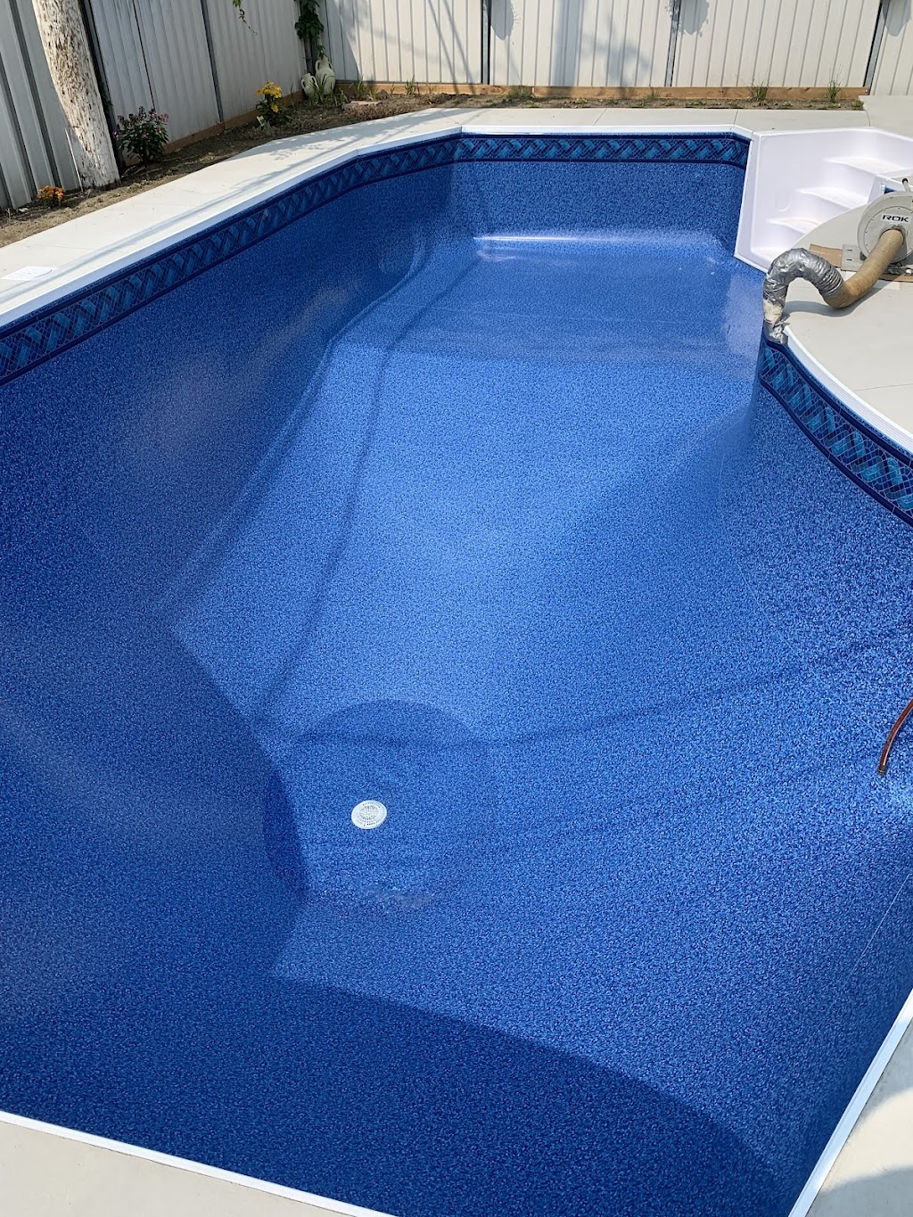 Piscine Net | 330 Rue Éva, Laval, QC H7P 5N5, Canada | Phone: (514) 242-5201