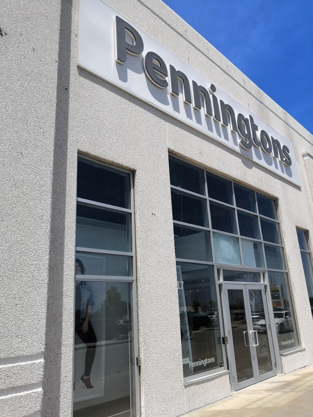 Penningtons | 6075 Mavis Rd, Mississauga, ON L5R 4G6, Canada | Phone: (905) 712-4584