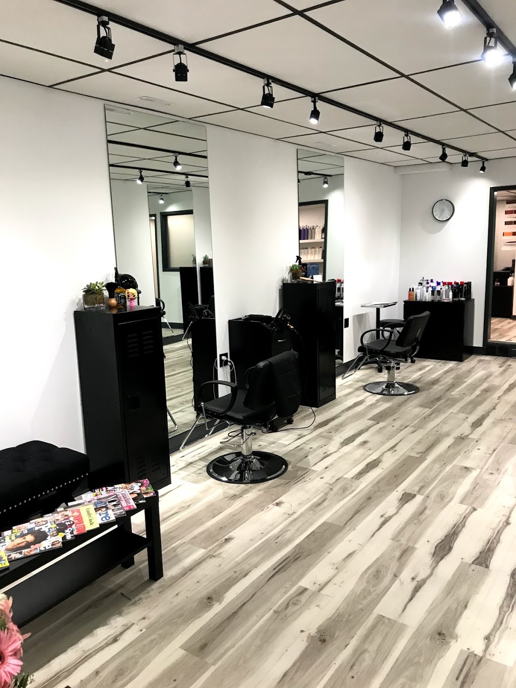 Simba’s Salon | 1538 Niagara Stone Rd, Virgil, ON L0S 1T0, Canada | Phone: (905) 468-1814