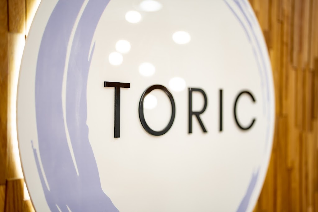 Toric Optometry & Optical - Scleral Lens Fitting, Myopia Control, Dry Eyes Management | 3465 Platinum Dr Unit 88, Mississauga, ON L5M 2S1, Canada | Phone: (905) 363-1140