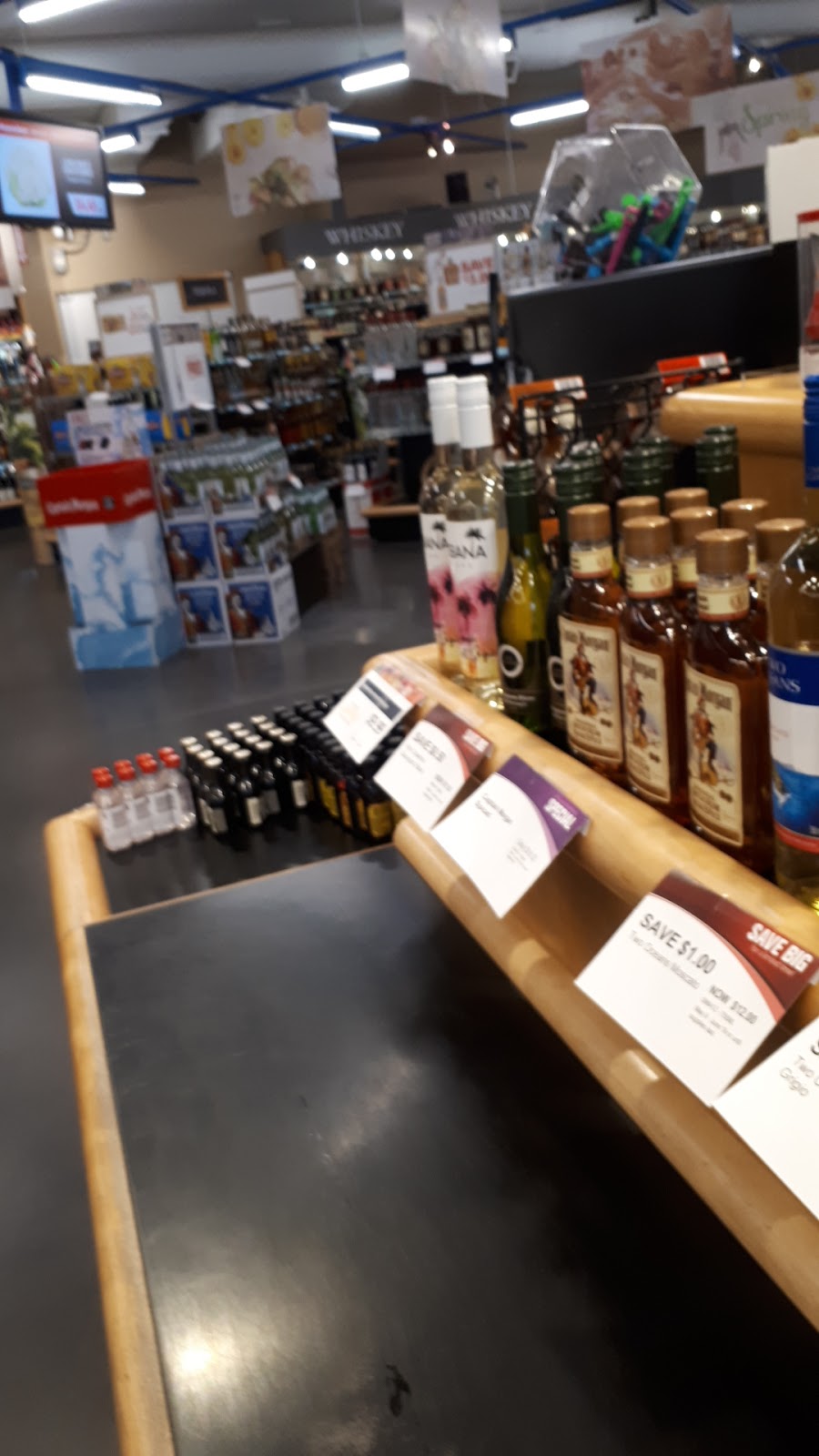 PEI Liquor | 17 Meadowbank Rd, Cornwall, PE C0A 1H0, Canada | Phone: (902) 368-5757