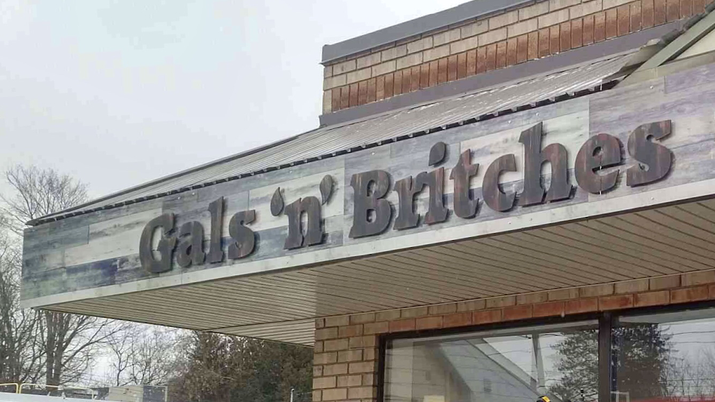 Gals n Britches | 15980 Airport Rd, Caledon East, ON L7C 1E8, Canada | Phone: (905) 584-0707