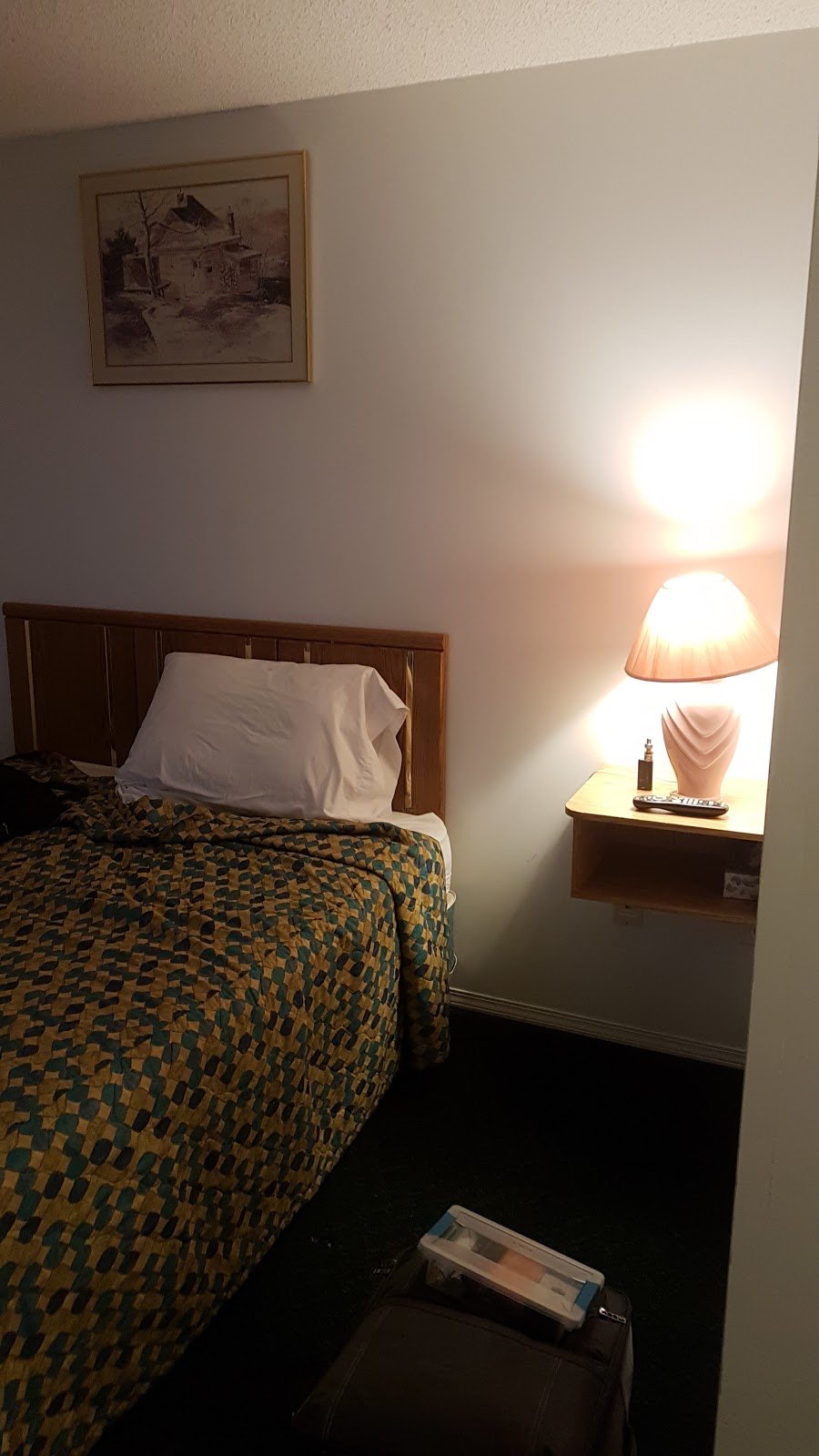 Nisku Place Motel | 401 11 Ave, Nisku, AB T9E 7N2, Canada | Phone: (780) 955-3078