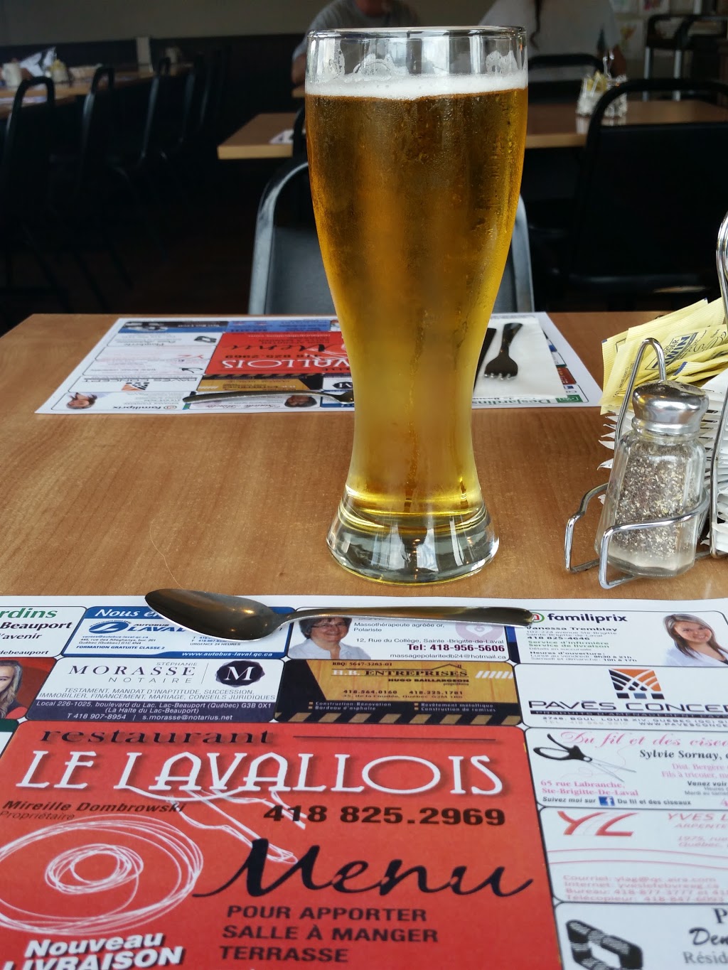 Restaurant le Lavallois | 416 Avenue Ste Brigitte, Sainte-Brigitte-de-Laval, QC G0A 3K0, Canada | Phone: (418) 825-2969