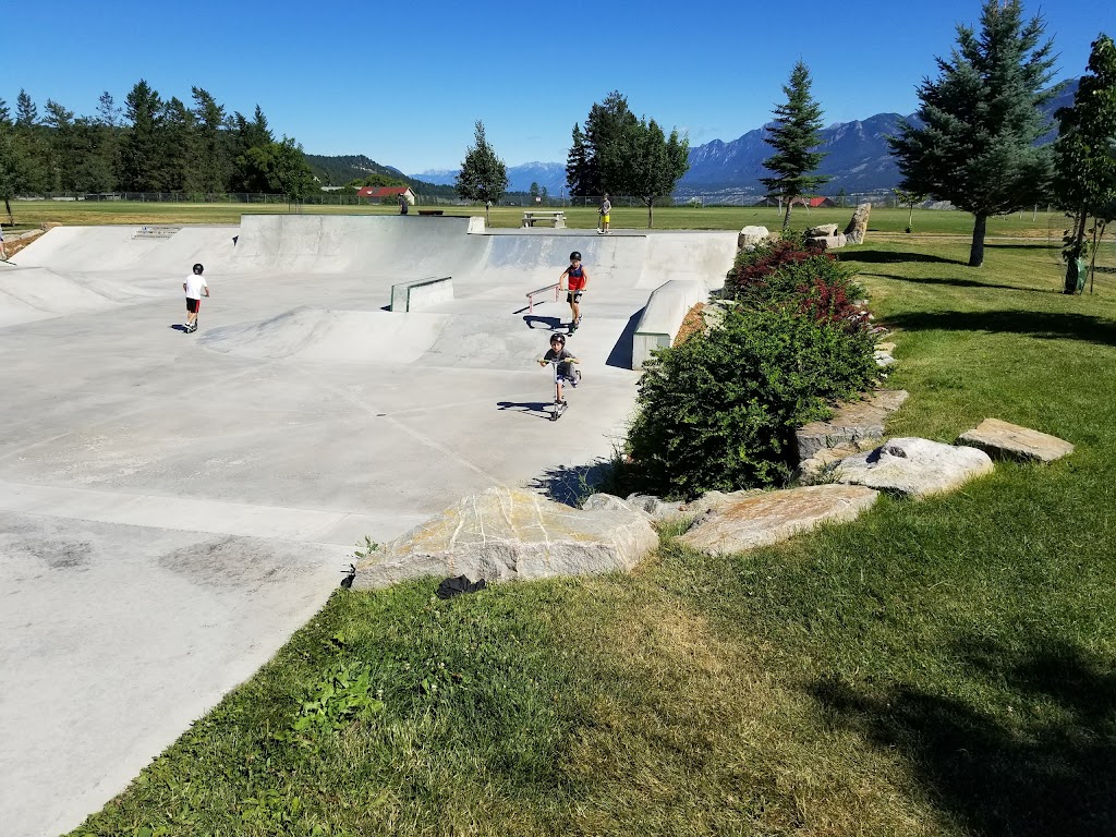 Mount Nelson Athletic Park | 1500 14th St, Invermere, BC V0A 1K0, Canada | Phone: (250) 342-9281