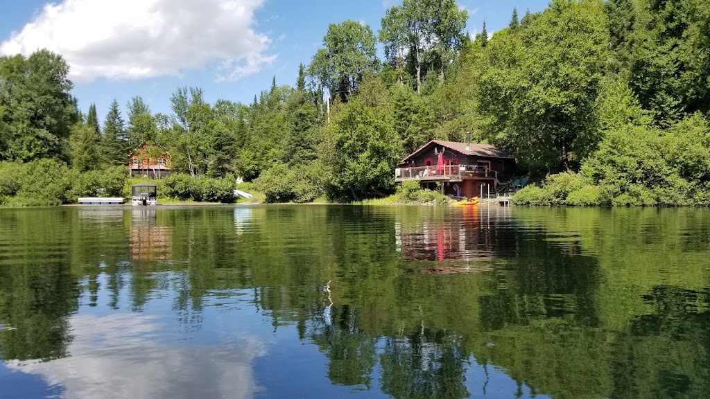 Chalet Le Milam | 523 Chem. des Geais Bleus, Nominingue, QC J0W 1R0, Canada | Phone: (450) 820-1818