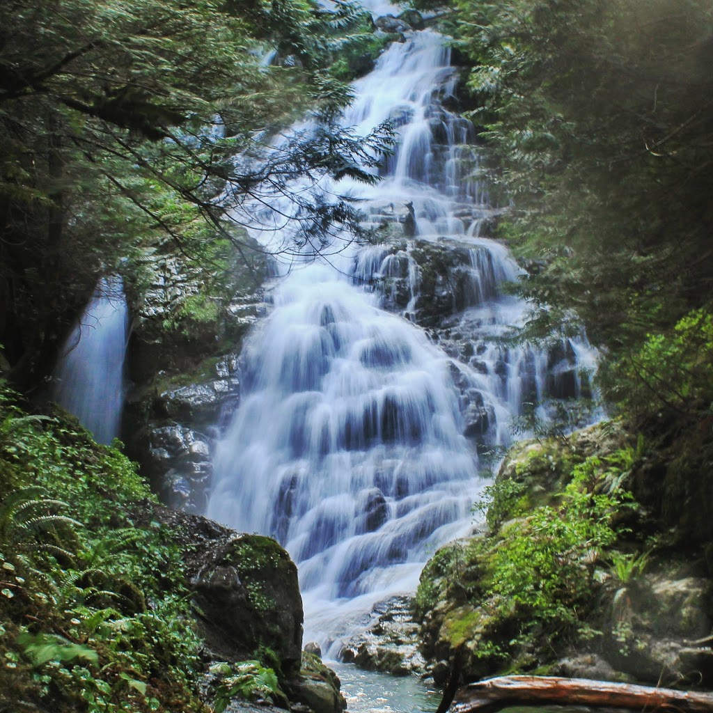 Kennedy Falls | North Vancouver, BC V7K 3B2, Canada