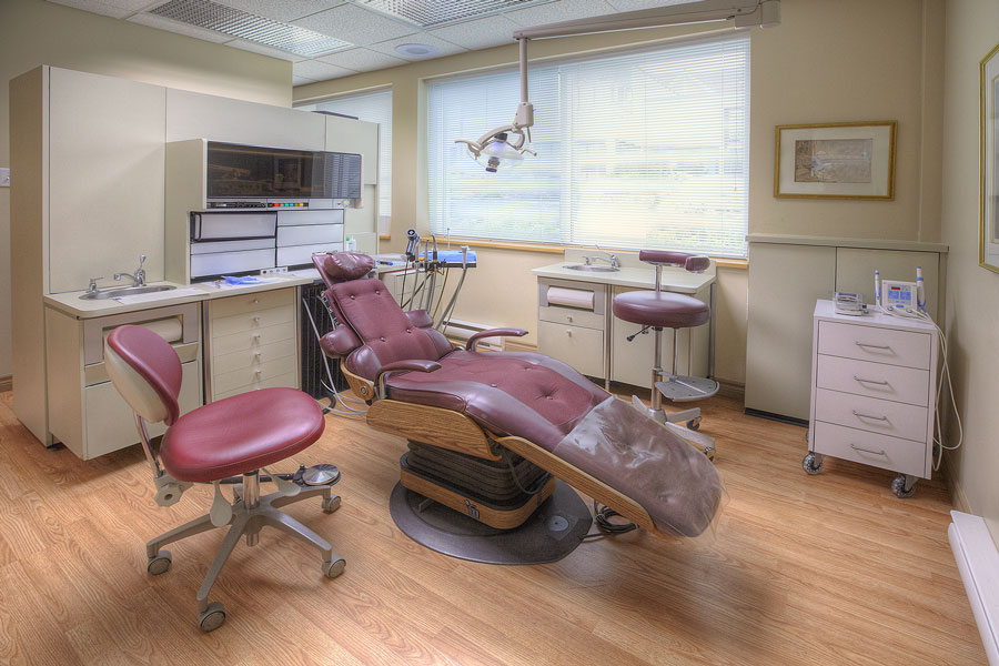 Clinique dentaire Roy | 1396 Boulevard de Sainte-Adèle, Sainte-Adèle, QC J8B 0K2, Canada | Phone: (450) 229-9573