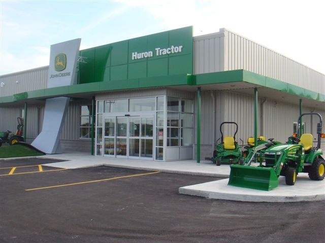 Huron Tractor, Hyde Park | 21550 Hyde Park Rd, Arva, ON N0M 1C0, Canada | Phone: (519) 666-2300