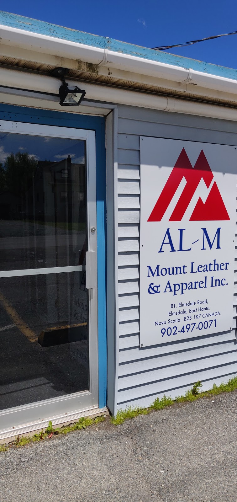 Mount leather & apparel inc. | 81 Elmsdale Rd, Elmsdale, NS B2S 1K7, Canada | Phone: (902) 497-0071