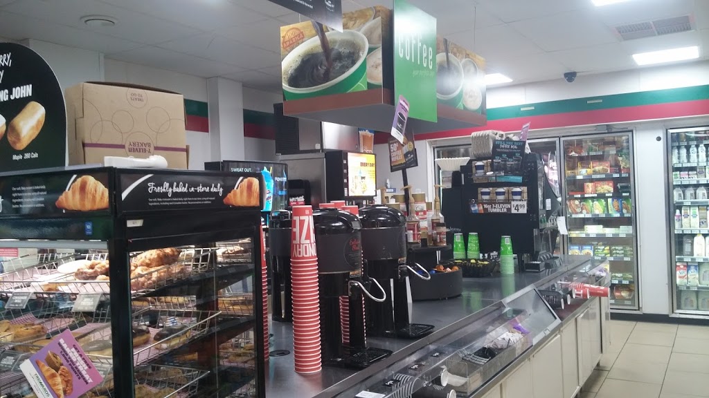 7-Eleven | 5723 48 Ave, Ladner, BC V4K 1X5, Canada | Phone: (604) 946-5634