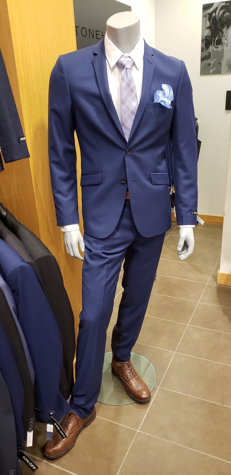 Tip Top (Tailors since 1909) | 240 Leighland Ave, Oakville, ON L6H 3H6, Canada | Phone: (905) 849-7843