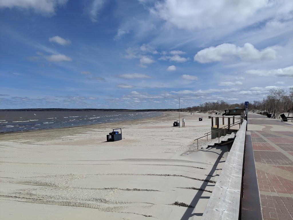 Grand Beach Parking | Grand Marais, MB R0E 0T0, Canada