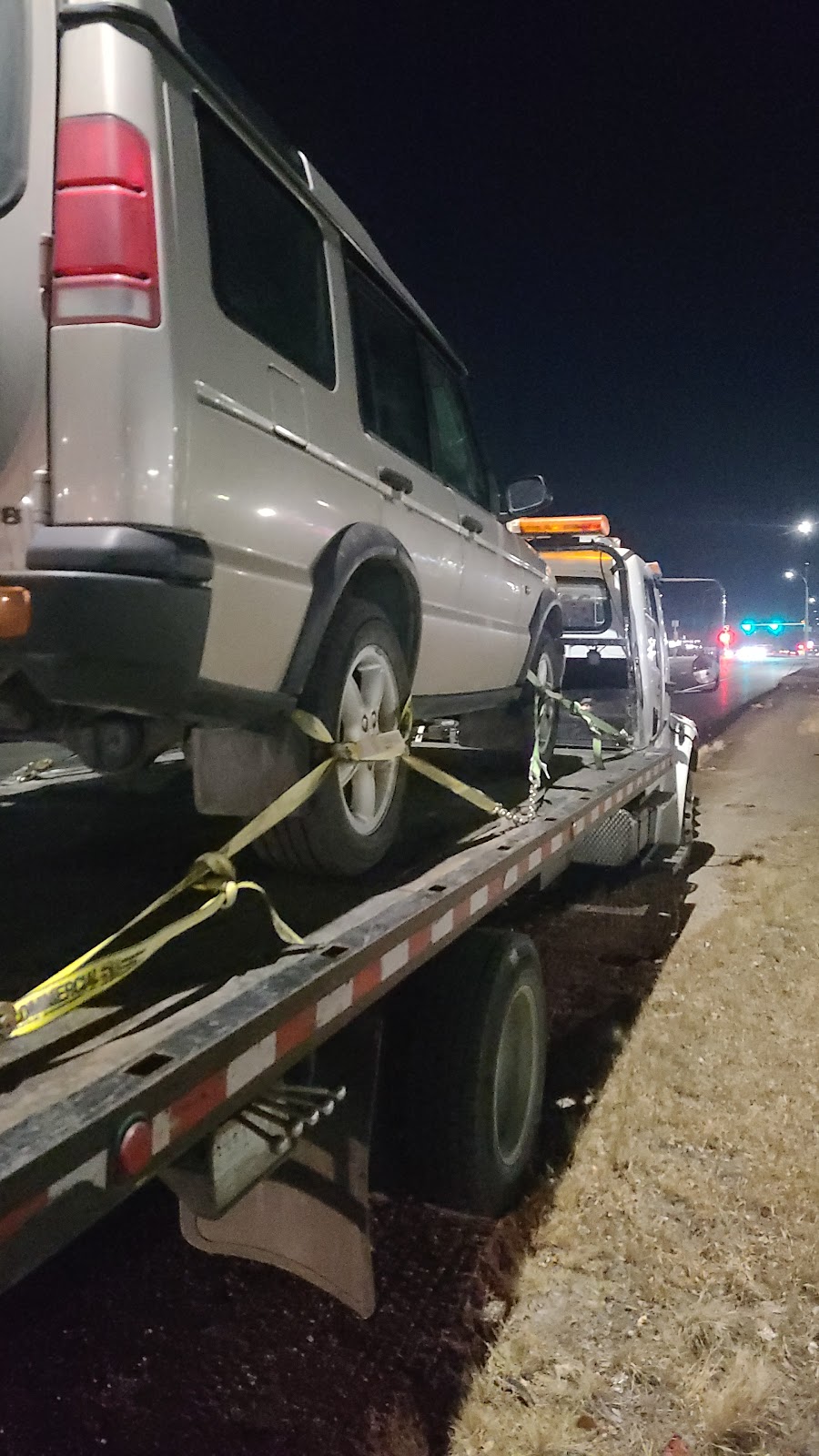 CTS City Towing Services | 5701 17 Ave SE Bay 110, Calgary, AB T2A 0W3, Canada | Phone: (587) 221-6666