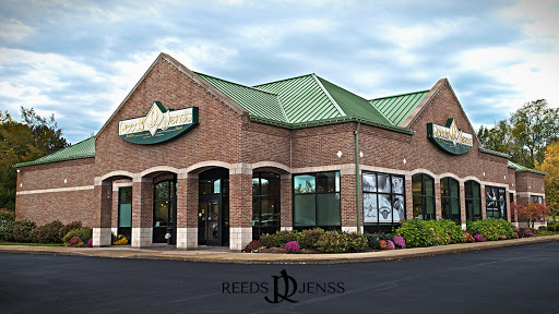 Reeds Jewelers / Jenss Decor of Orchard Park | 3515 Abbott Rd, Orchard Park, NY 14127, USA | Phone: (716) 824-1007