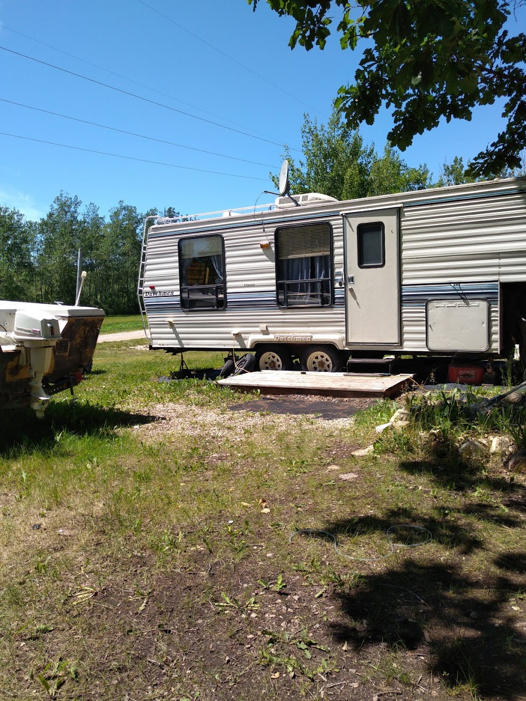 Lake Manitoba Narrows Seasonal Campground | 2K0, MB-68, Oakview, MB R0C 2K0, Canada | Phone: (204) 781-8961