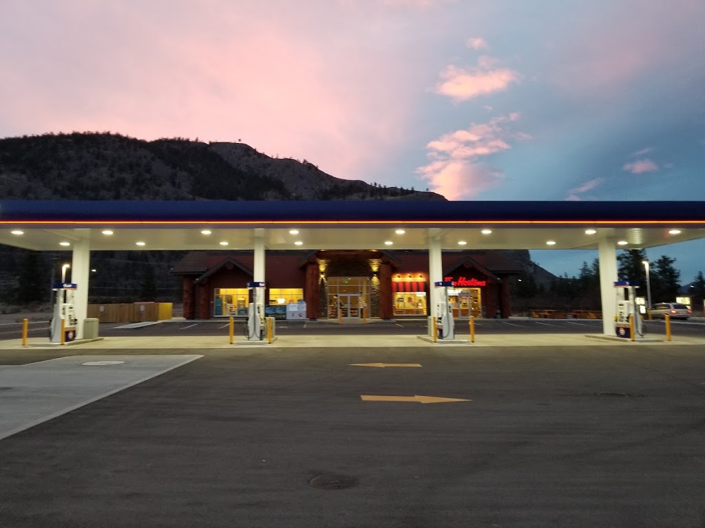 naylintn Gulf Fuel Station and Convenience Store | 111 Enterprise Way, Oliver, BC V0H 1T0, Canada | Phone: (250) 498-3333