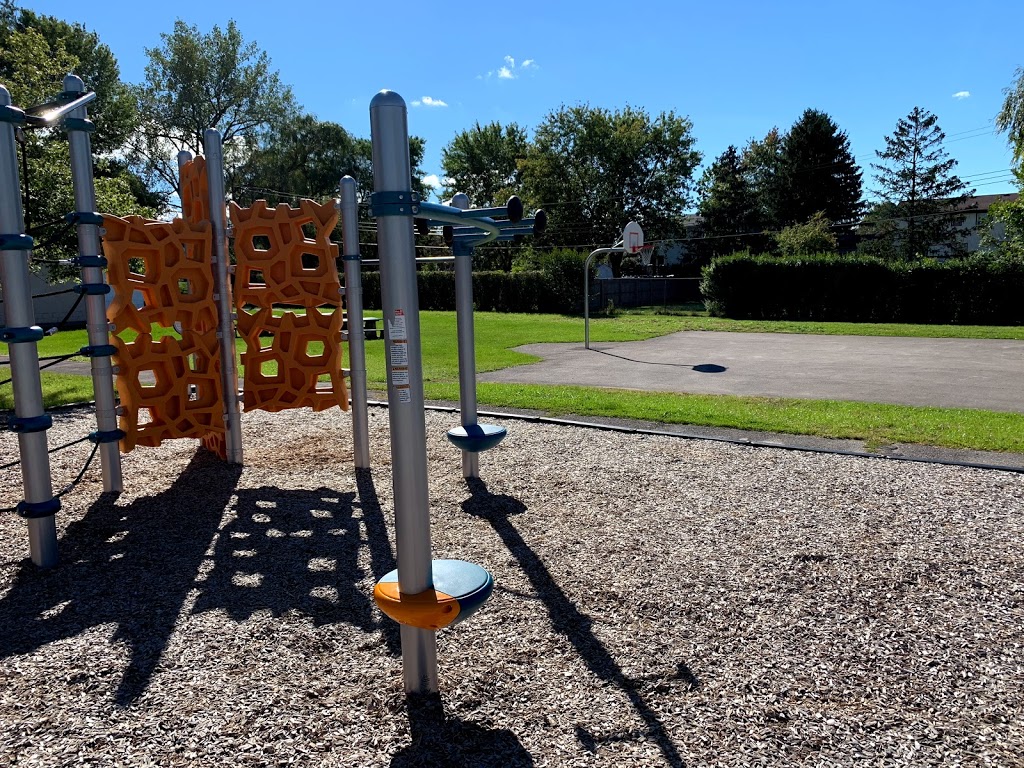 Honeycrest Playground | Orchard Park, NY 14127, USA