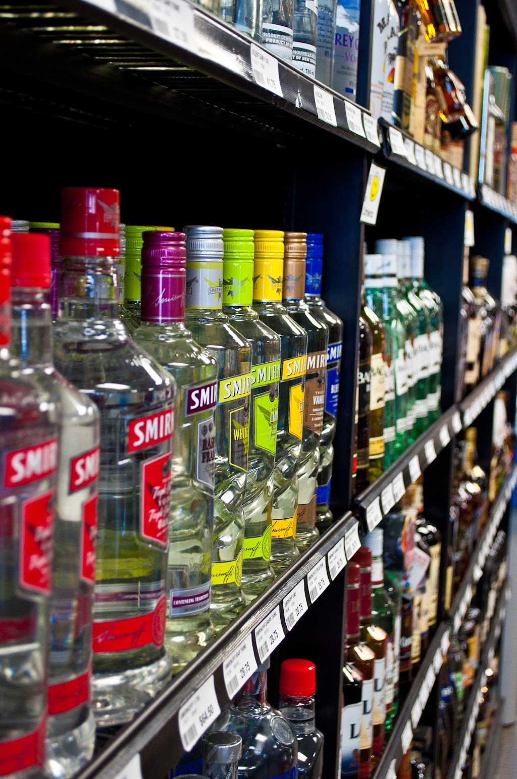 Cheers Liquor Store | 1925 Laforme Blvd, Revelstoke, BC V0E 2S0, Canada | Phone: (250) 814-0009