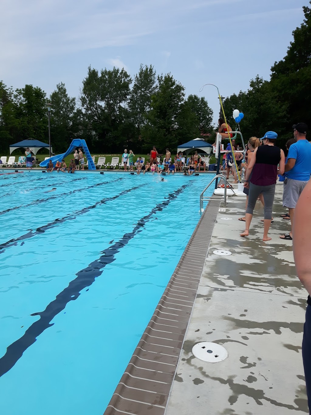 Lakeshore Swimming Pool Association | 792 Henderson Blvd, Kingston, ON K7M 4Y3, Canada | Phone: (613) 389-9510