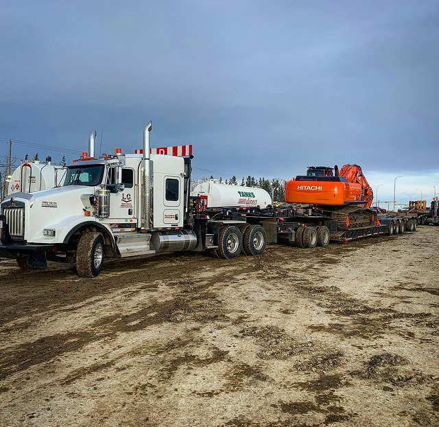 LC Heavy Haul & Oilfield Services | 5550 36 St SE #17, Calgary, AB T2C 1P1, Canada | Phone: (403) 279-0243