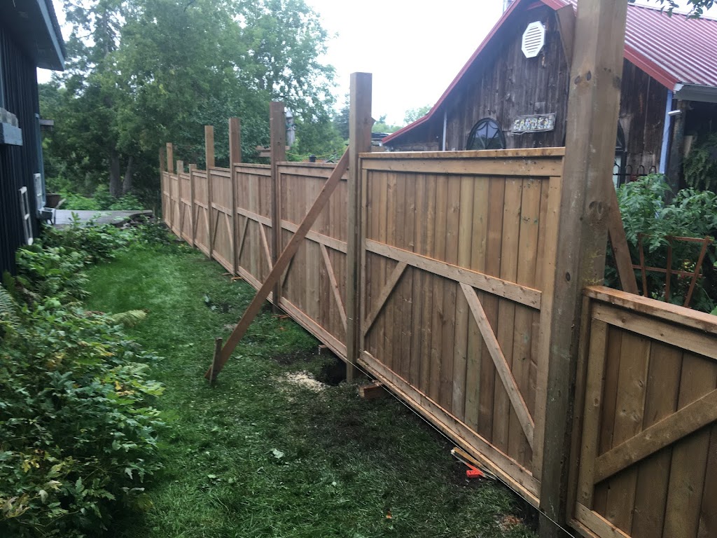 GATE Fence and Rail | 2157 Blezard Line, Indian River, ON K0L 2B0, Canada | Phone: (705) 760-0595