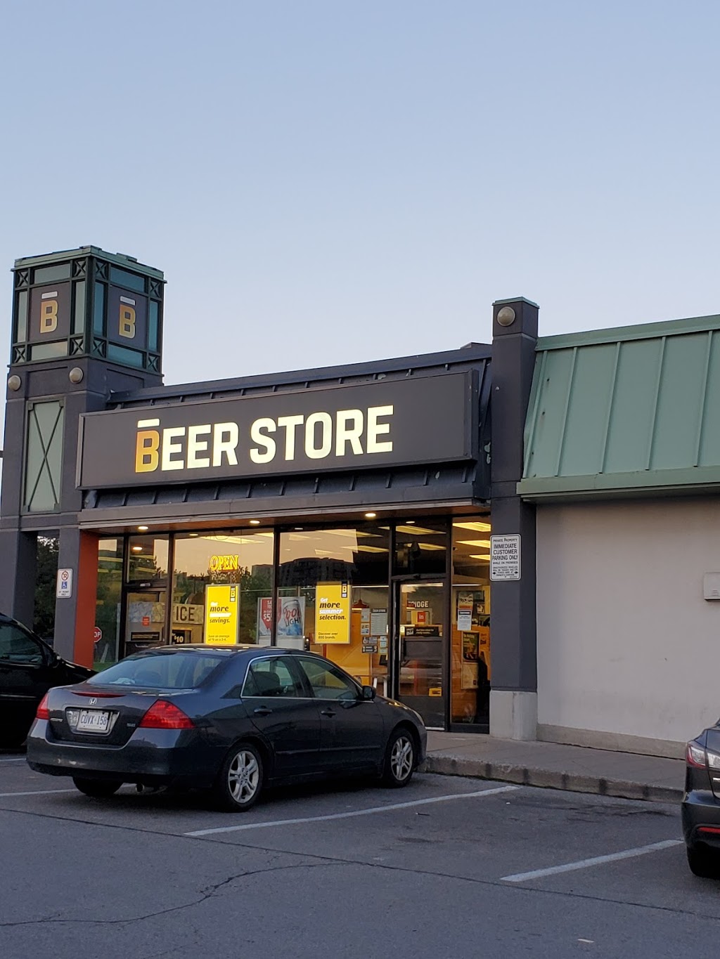Beer Store | 3078 Don Mills Rd, North York, ON M2J 3C1, Canada | Phone: (416) 493-7144