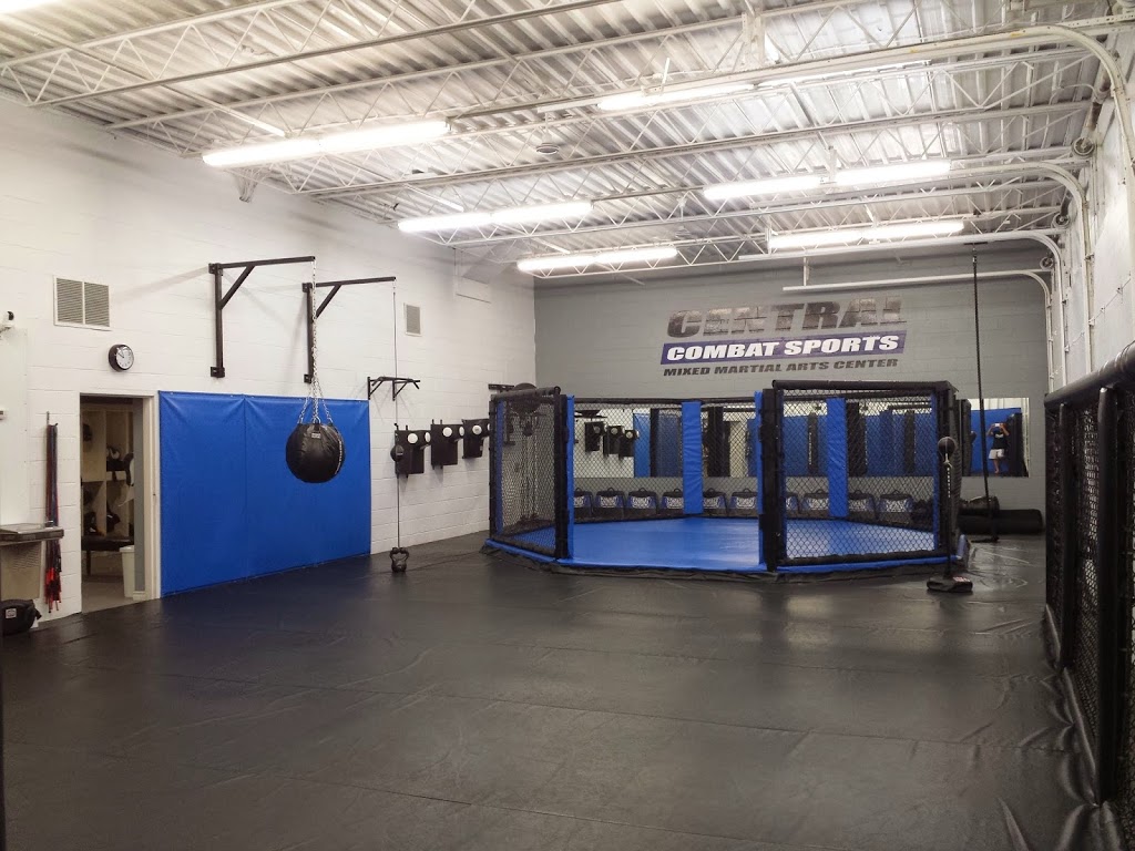 Central Combat Sports | 1565 Lauzon Rd #2, Windsor, ON N8S 3N4, Canada | Phone: (519) 987-3482