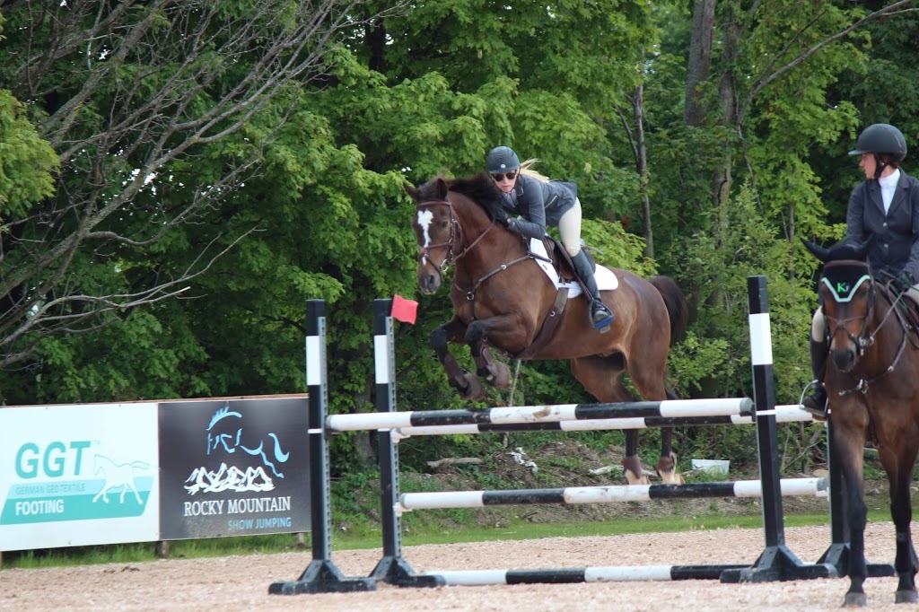 EK Equestrian | 65 Portview Rd, Port Perry, ON L9L 1B4, Canada | Phone: (647) 225-9898