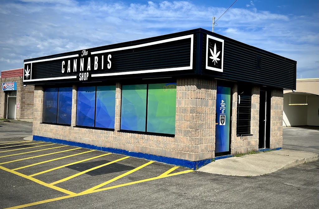The Cannabis Shop | 95 Dufferin St Unit A, Perth, ON K7H 3A5, Canada | Phone: (613) 267-1025