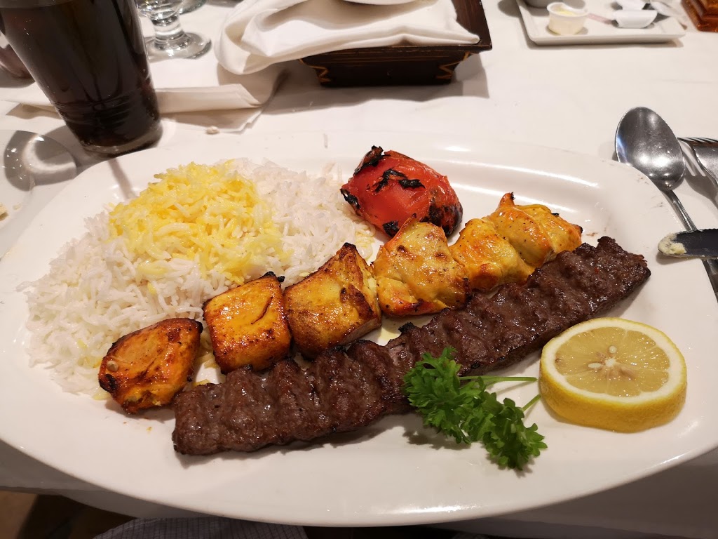 Restaurant Yas | 5563 Chemin Upper Lachine, Montréal, QC H4A 2A7, Canada | Phone: (514) 483-0303