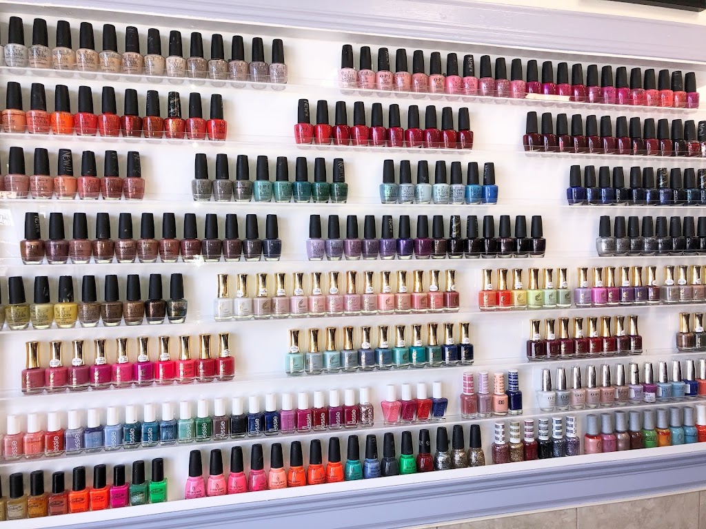 Trendy Nails | 2023 Tenth Line Rd, Orléans, ON K4A 4C5, Canada | Phone: (613) 841-4724
