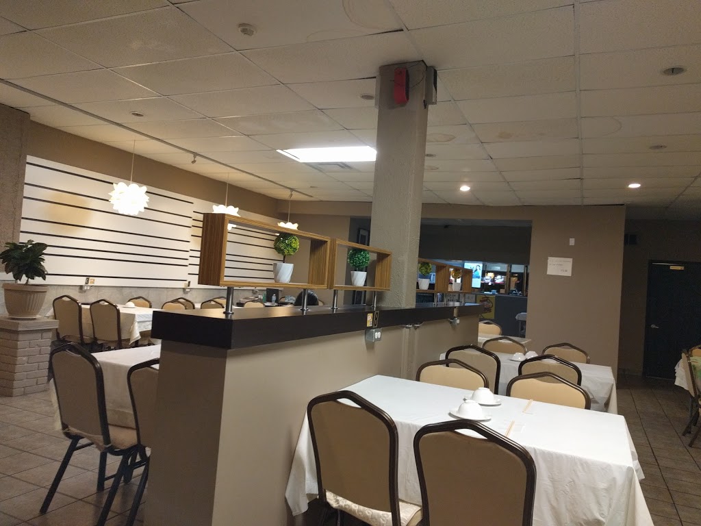 华香楼 Chinese Restaurant | 265 King St E, Kitchener, ON N2G 3K7, Canada | Phone: (519) 569-7888