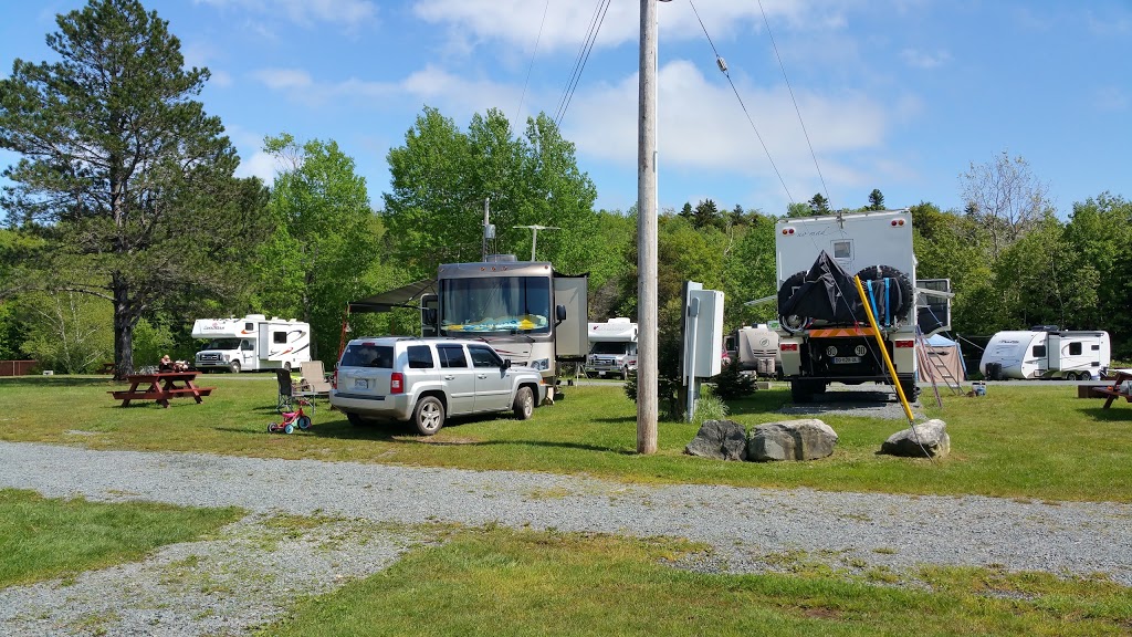 Shubie Park Campground | 30 John Brenton Dr, Dartmouth, NS B2X, Canada | Phone: (902) 435-8328