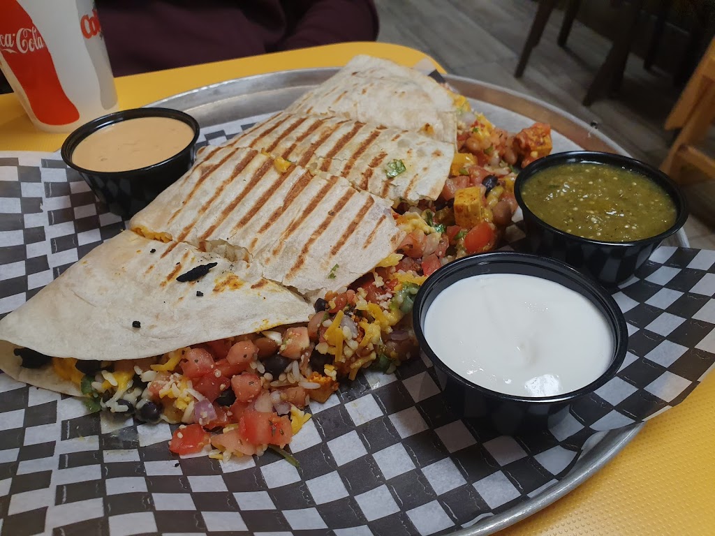 Burrito gringo Merivale | 1715 Merivale Rd, Nepean, ON K2G 3K2, Canada | Phone: (613) 723-9699