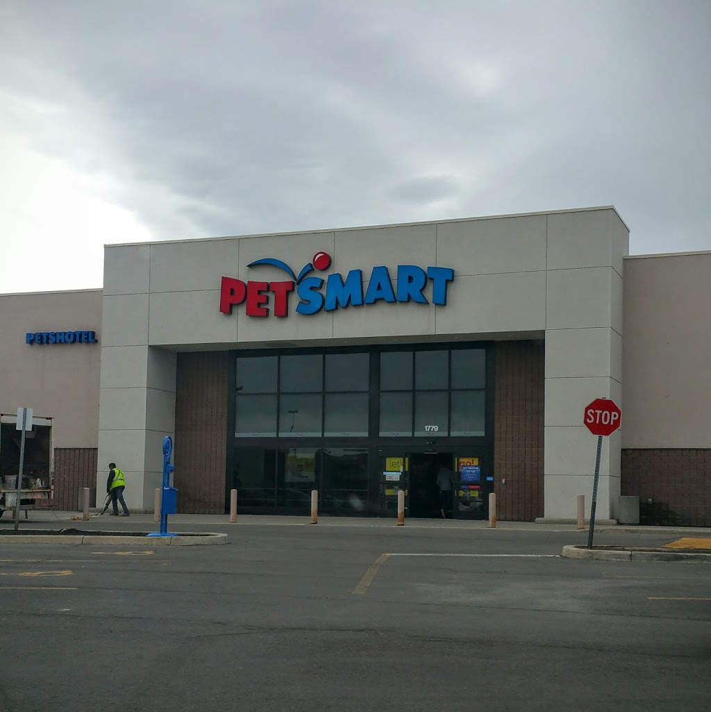 PetSmart | 1779 Stone Church Rd E, Stoney Creek, ON L8J 0B4, Canada | Phone: (905) 578-1428