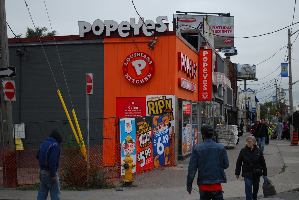 POPEYES LOUISIANA KITCHEN, EGLINTON & DUFFERIN | 1875 Eglinton Ave W, York, ON M6E 2J5, Canada | Phone: (416) 781-4063