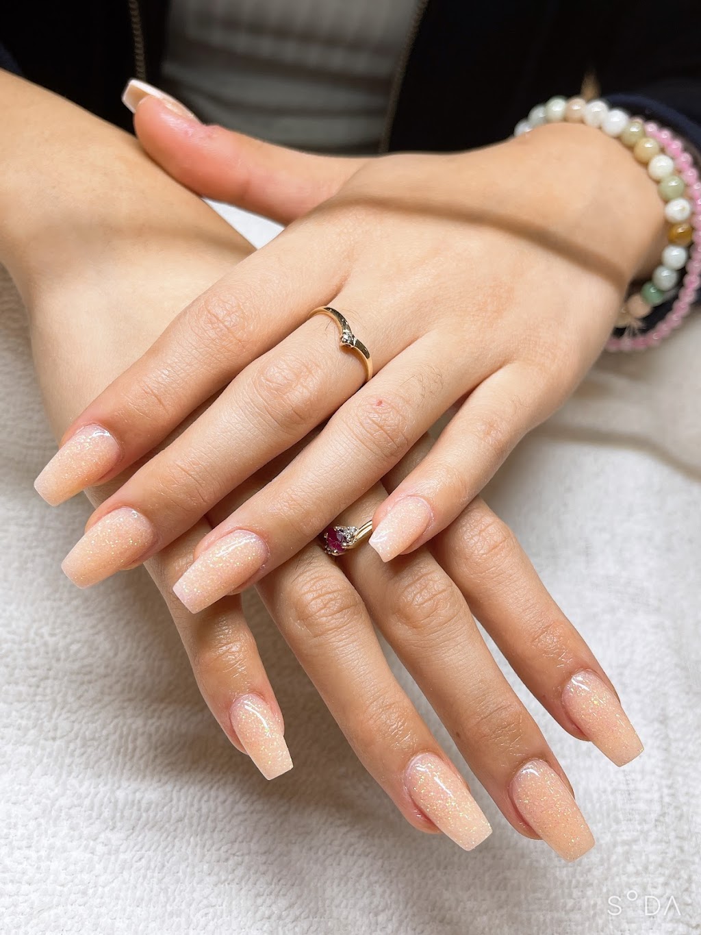 Nails For You | 11 Disera Dr Unit 140, Thornhill, ON L4J 0A7, Canada | Phone: (905) 762-8989