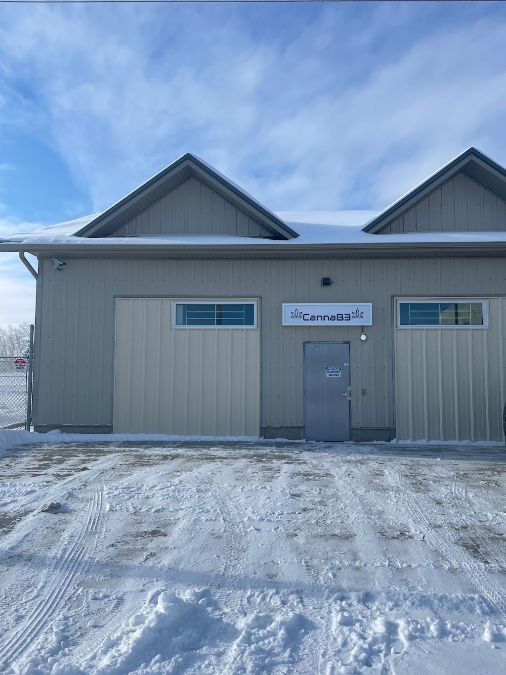 CannaB3 | 5037 47 Ave, Lamont, AB T0B 2R0, Canada | Phone: (780) 895-2370